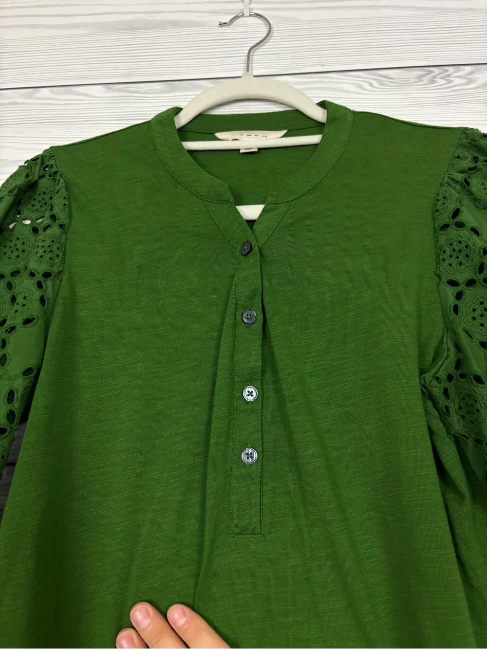 Boden green Eden puff sleeve henley blouse size 8